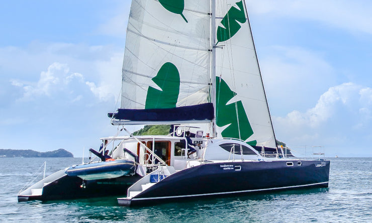 50ft Sailing Catamaran Tour