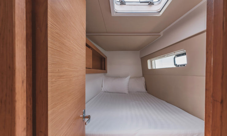 40ft Sailing Catamaran Tour