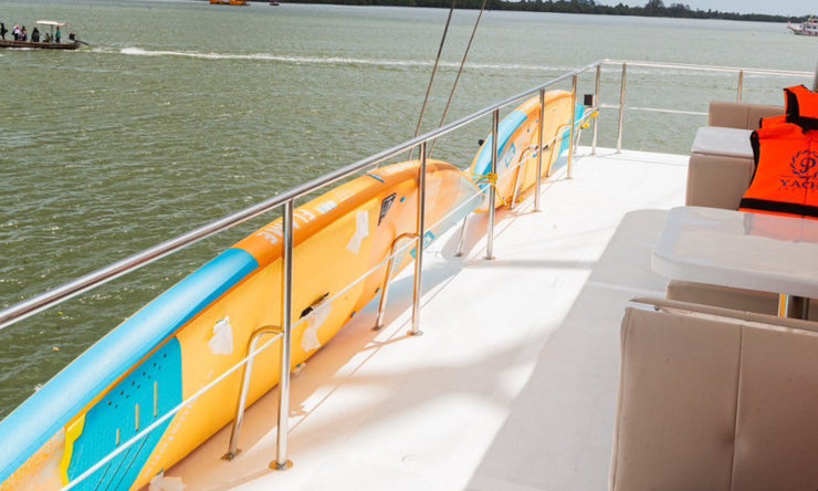 82ft Party Catamaran Tour