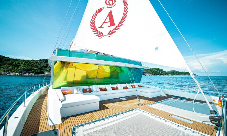 55ft Sailing Catamaran Tour