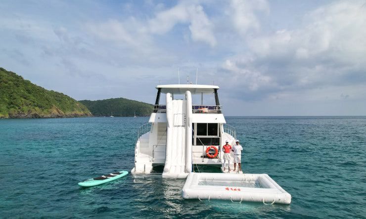 48ft Power Catamaran Tour