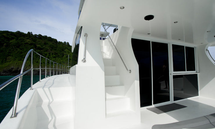 48ft Power Catamaran Tour